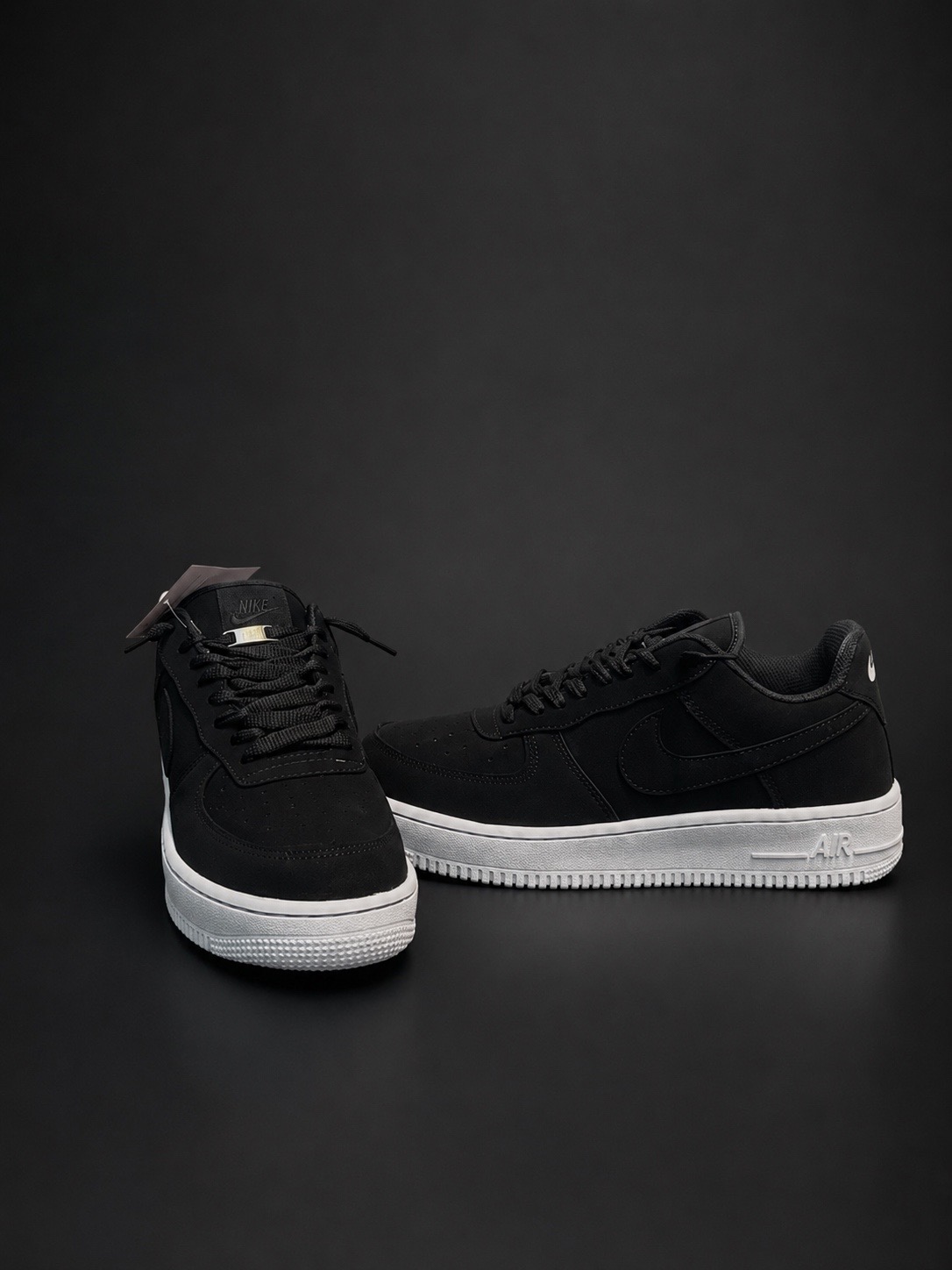 Nike Air Force 1 Camurça